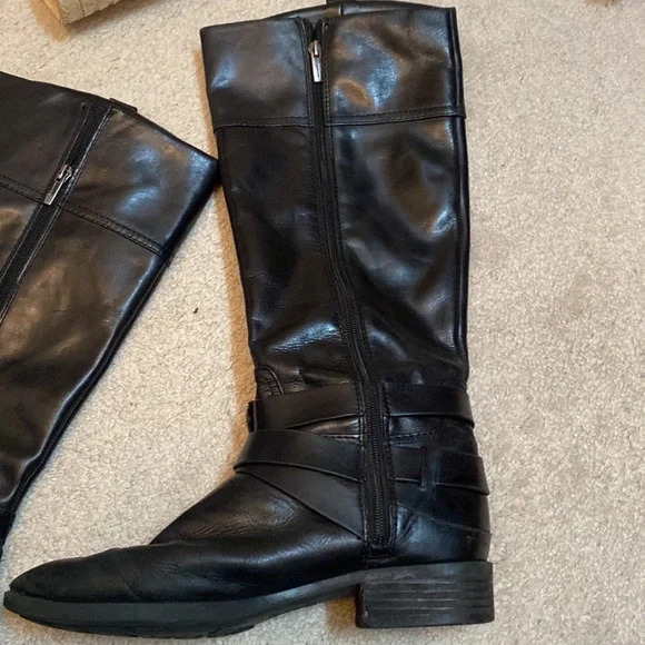 Vince Camuto Boots - Picture 5 of 8